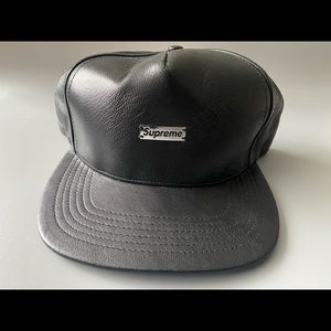 Supreme black leather hat limited edition